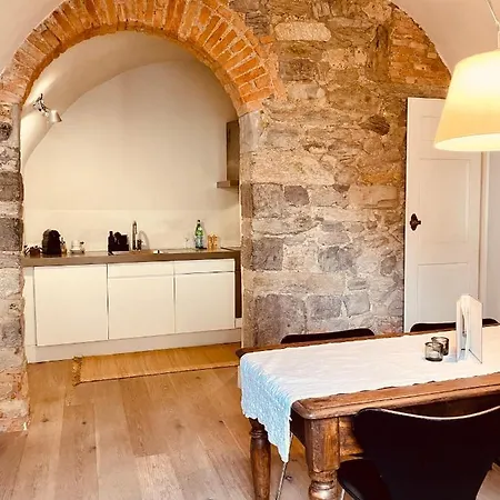 Castagnola 3*